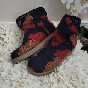 indigo rd. WINTER BOOTS Size 6